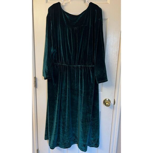 NWT Seen N Be Seen Dazzling in Emerald Velvet Curvy Women’s Dress XXL - Picture 5 of 10